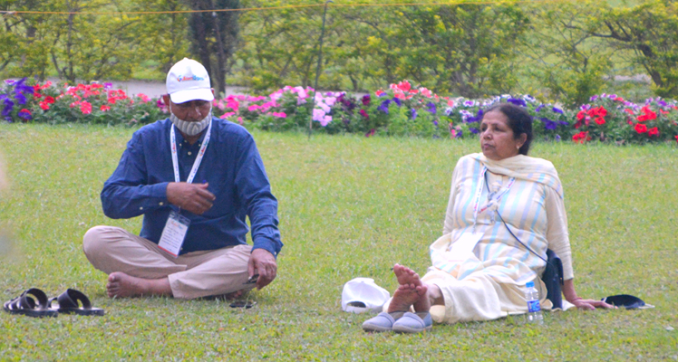 Gift senior citizen tour package