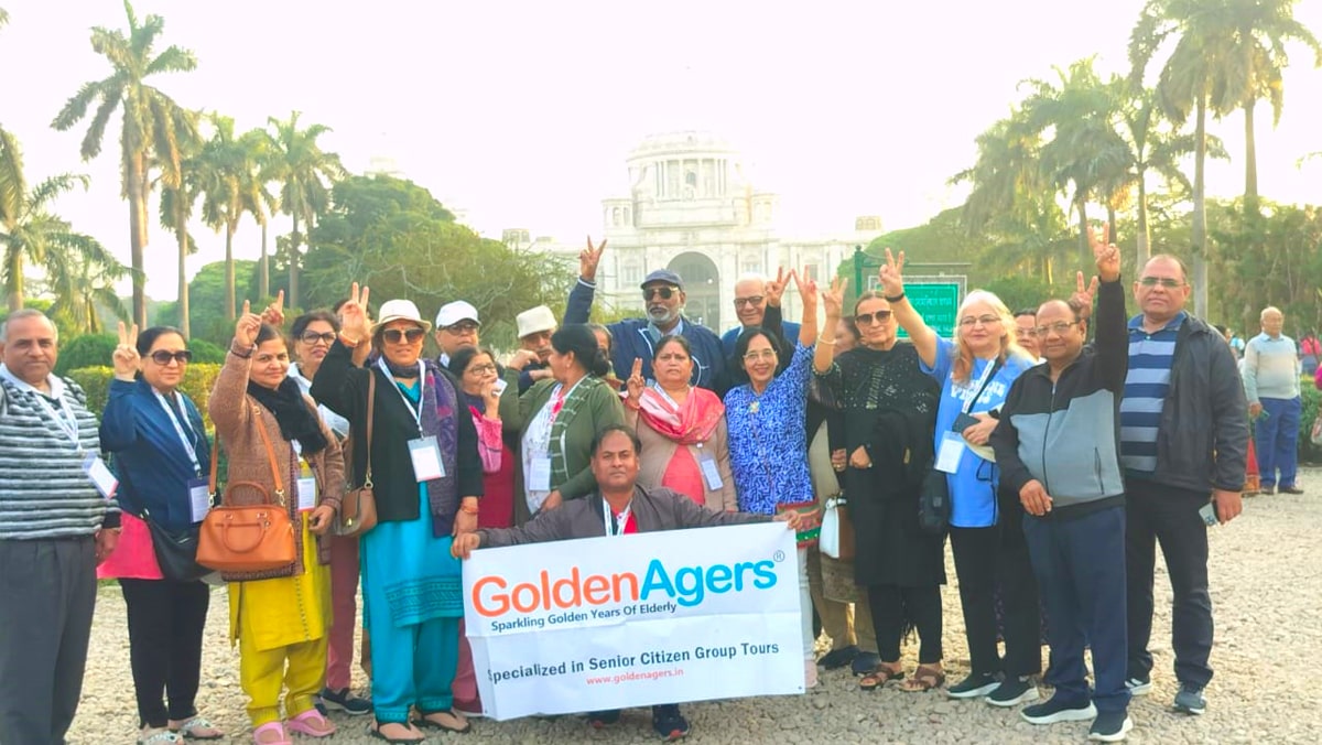 Senior Citizen Ganga Sagar Group Tour