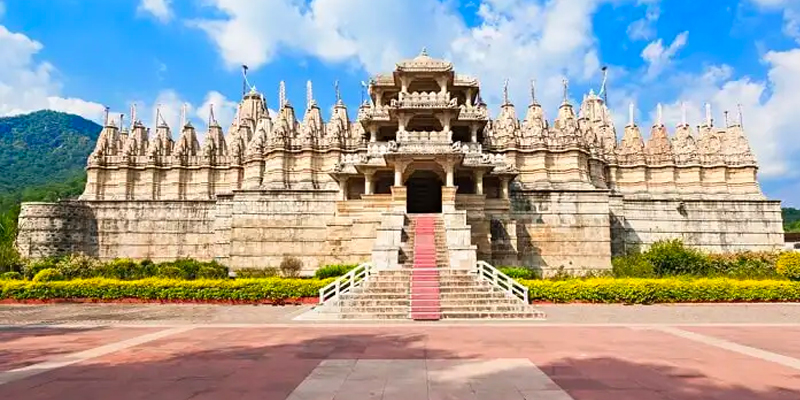 Senior Citizen Udaipur Rajasthan Group Tour Package
