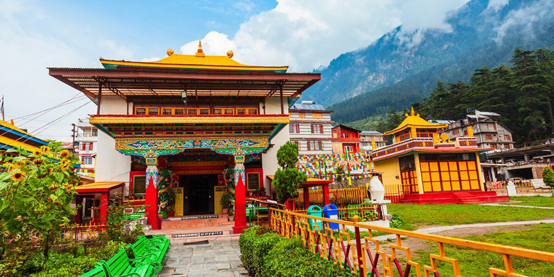 Senior Citizen Manali Group Tour Package
