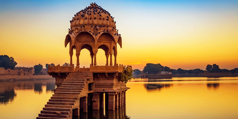 gadi sagar lake jaisalmer