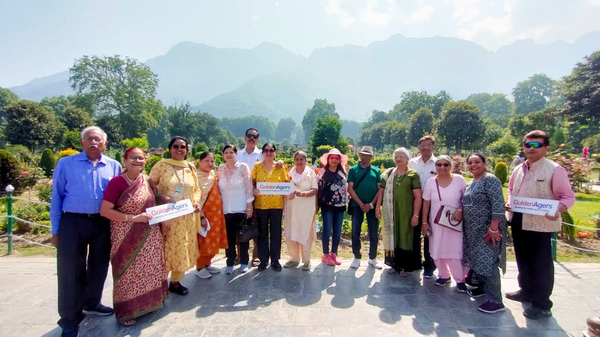 Senior Citizen kashmir Group Tour