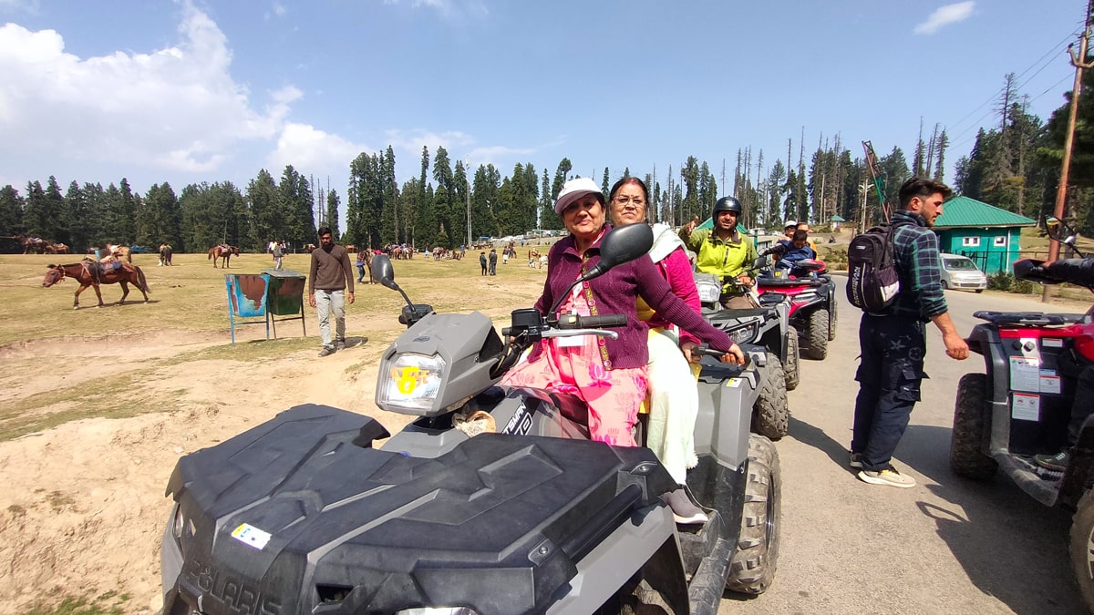 Senior Citizens Kashmir Group Tour