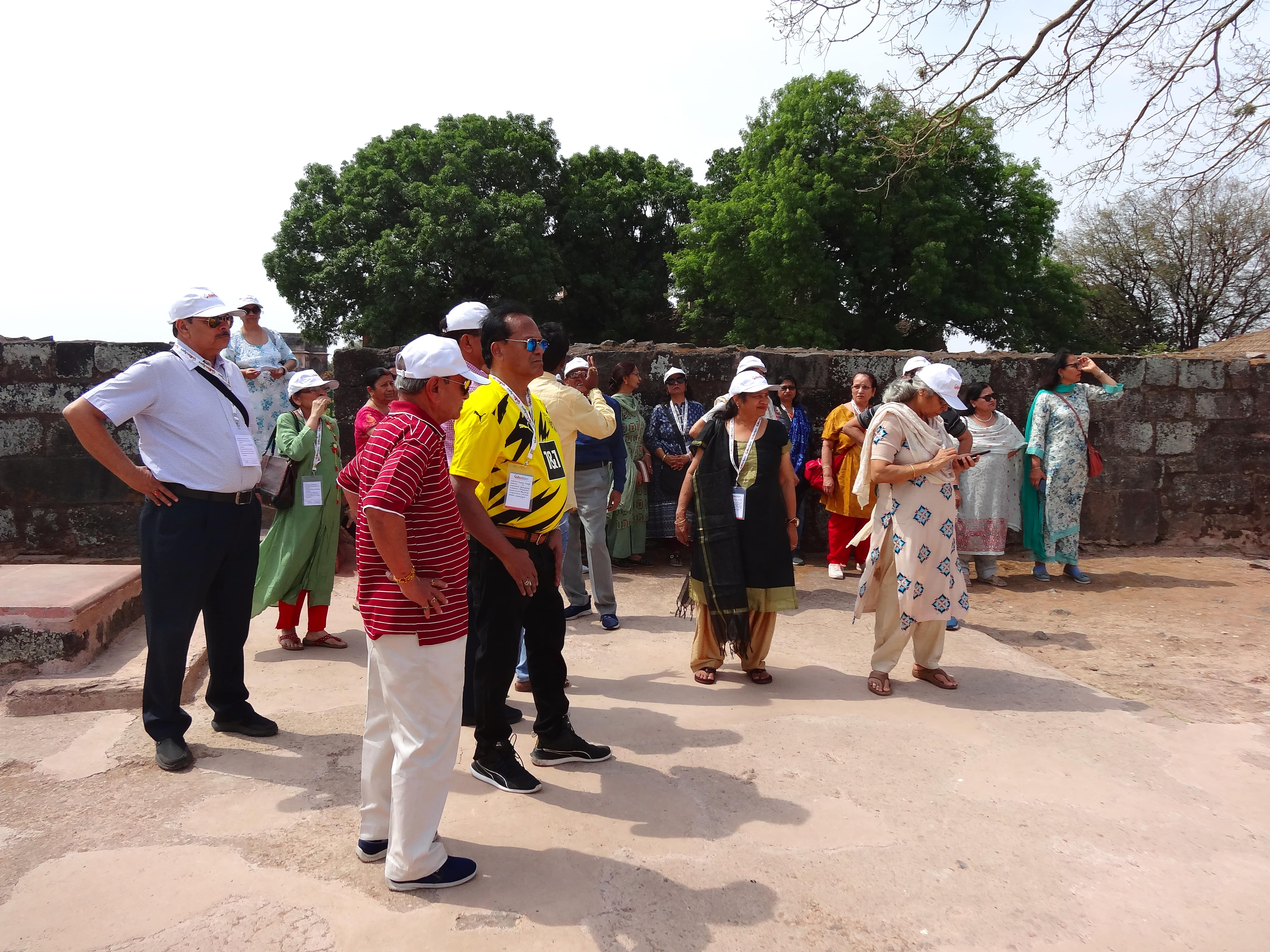 Senior Citizen Mahakaleshwar tour