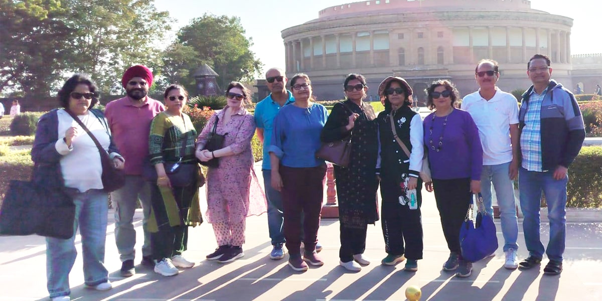 Senior Citizens Group Tour