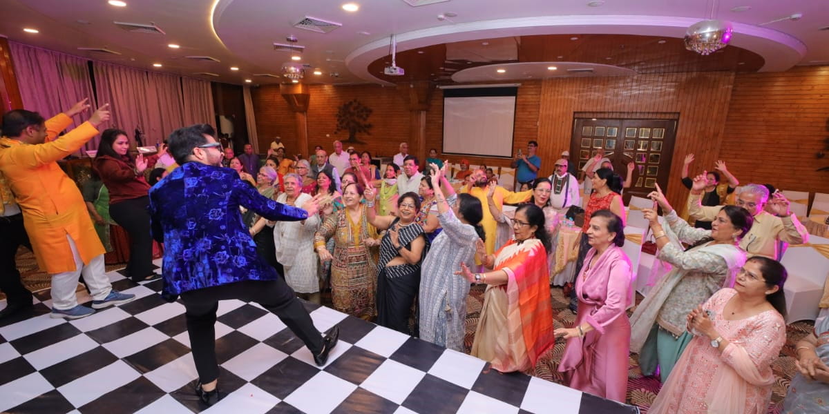 Senior Citizen Day Group Tour