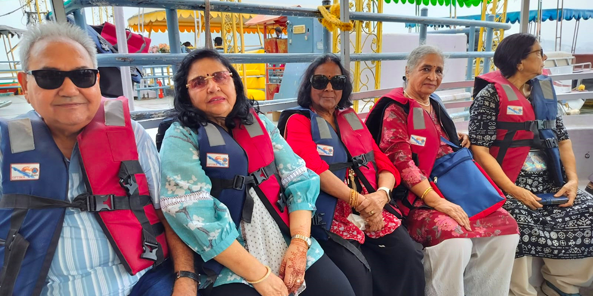 Senior Citizen Udaipur Group Tour