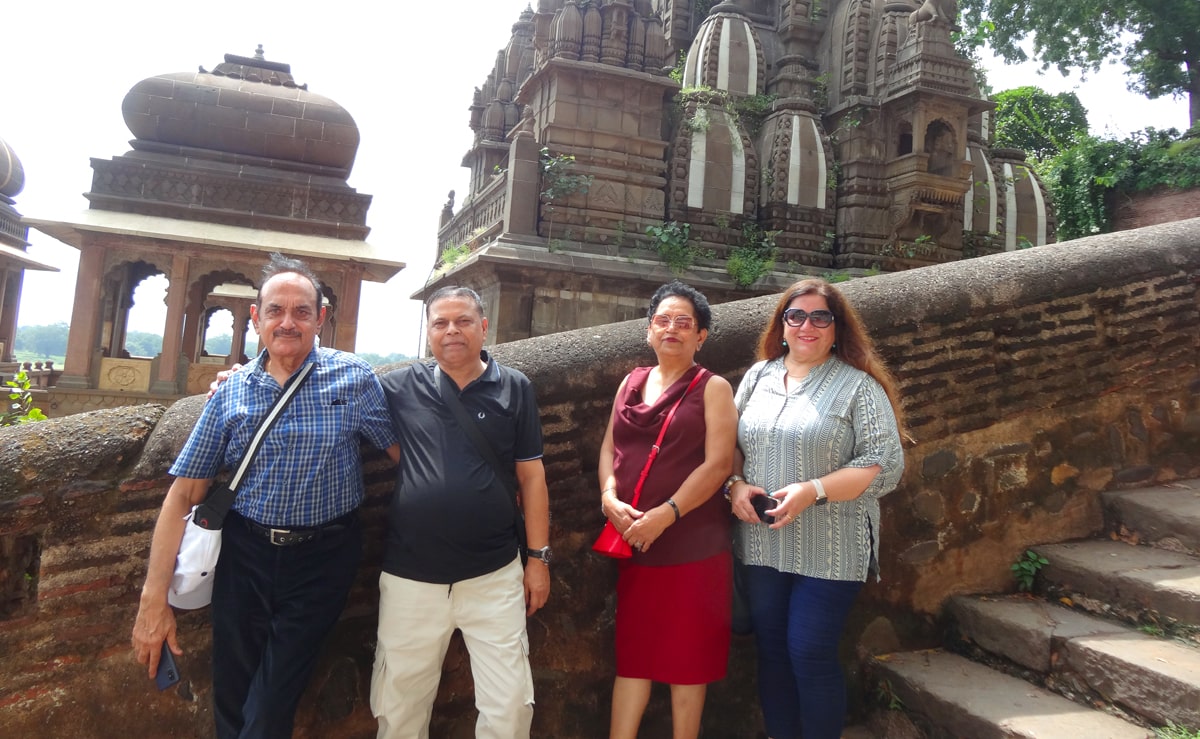 Senior Citizen Mahakaleshwar Group tour